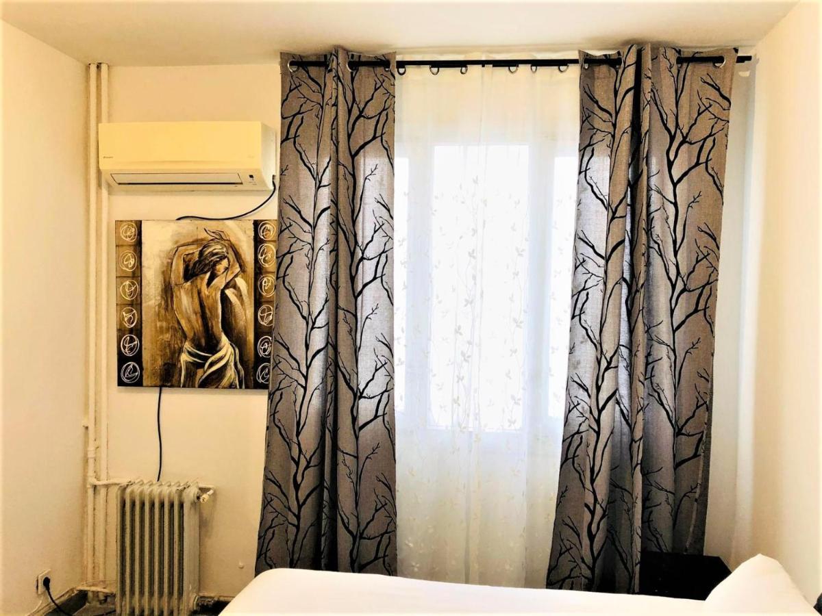 Deluxe room center Madrid Buitenkant foto